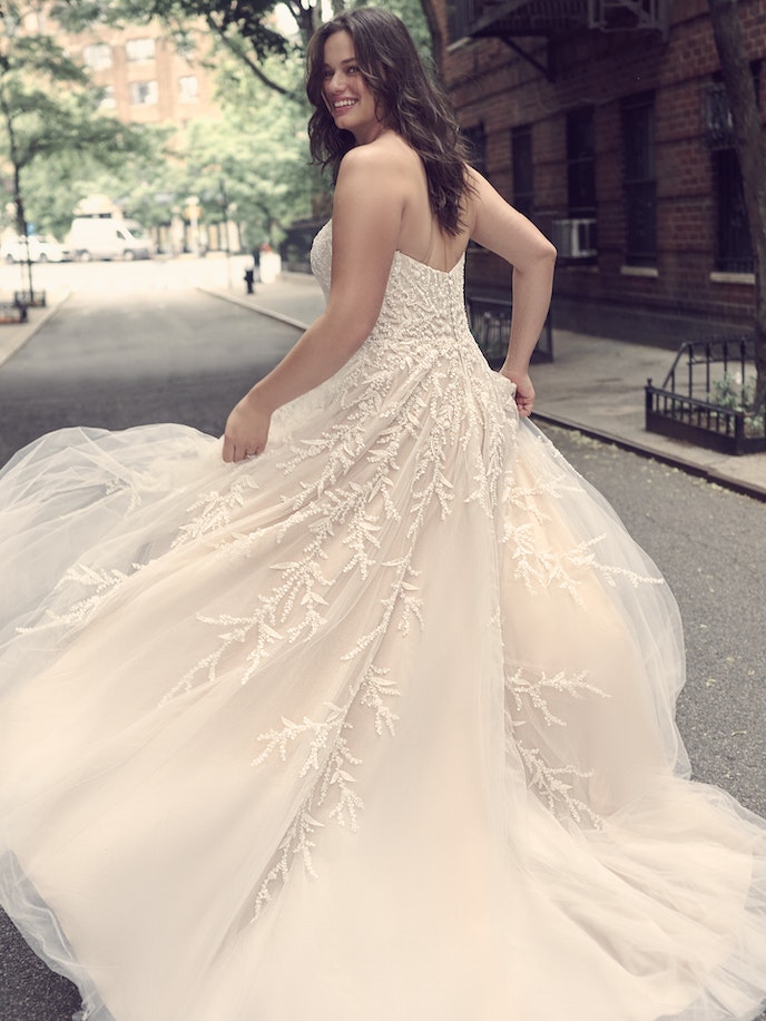 Maggie-Sottero-Oriana-A-Line-Wedding-Dress-23MK113B01-PROMO10-BLS-Curve