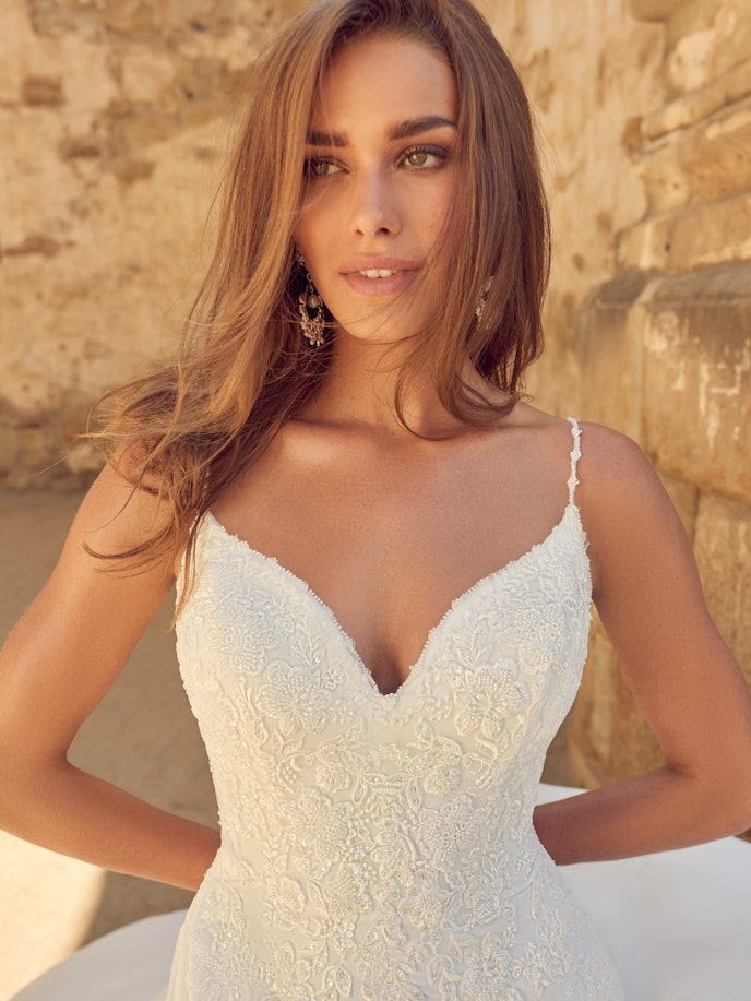 Maggie-Sottero-Primrose-A-Line-Wedding-Dress-22MK002B01-Alt4-IV