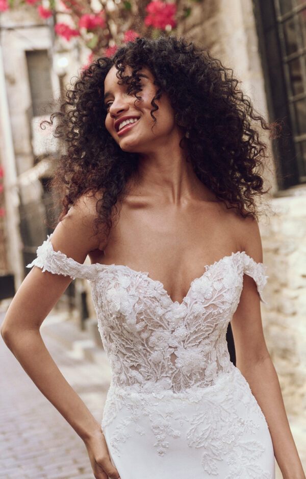Large---Rebecca-Ingram-Adeline-Fit-and-Flare-Wedding-Dress-25RK278A01-PROMO2-IV